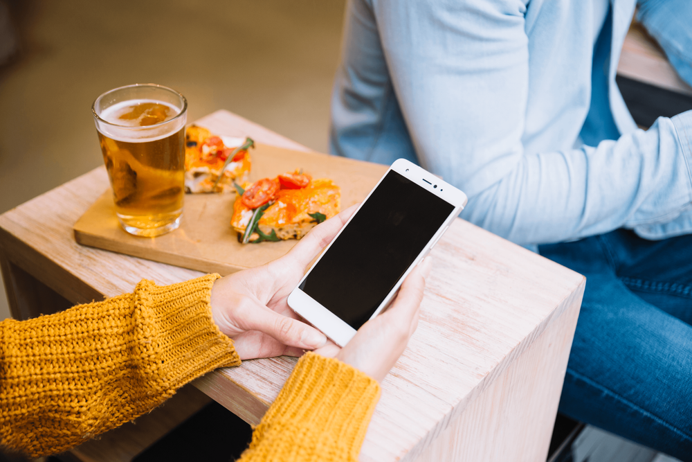What Are the Key Benefits of Investing in Food Delivery App Development Services cover