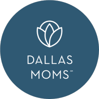 Dallas Moms logo